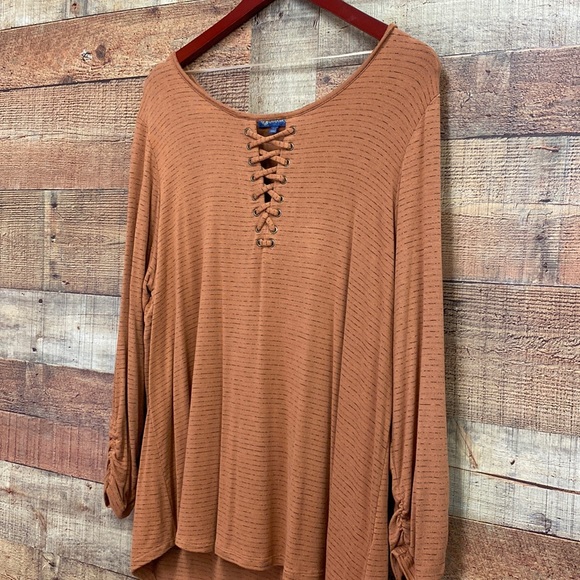 Democracy Lace Up Essential Longsleeve Top - Picture 2 of 6